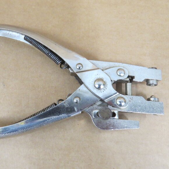 Vtg Sargent & Co. 1/4" Hole Punch & Fastener Paper Leather Cardboard Plastic - Picture 1 of 9